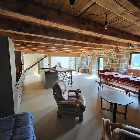 La Grange D'olivier Le Claux