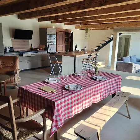 La Grange D'olivier * Le Claux